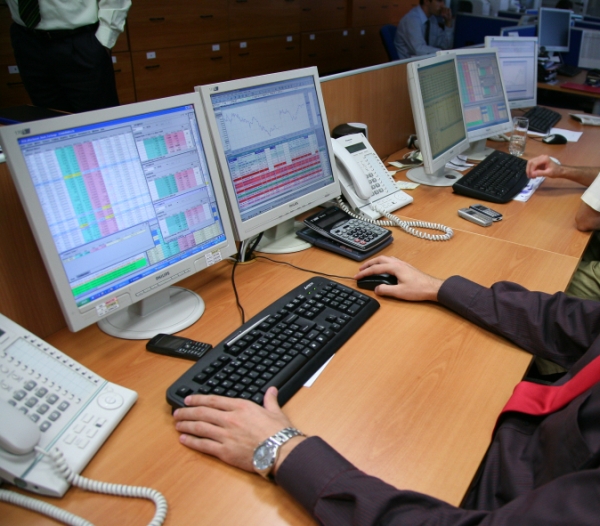 Bursele europene au închis în creştere